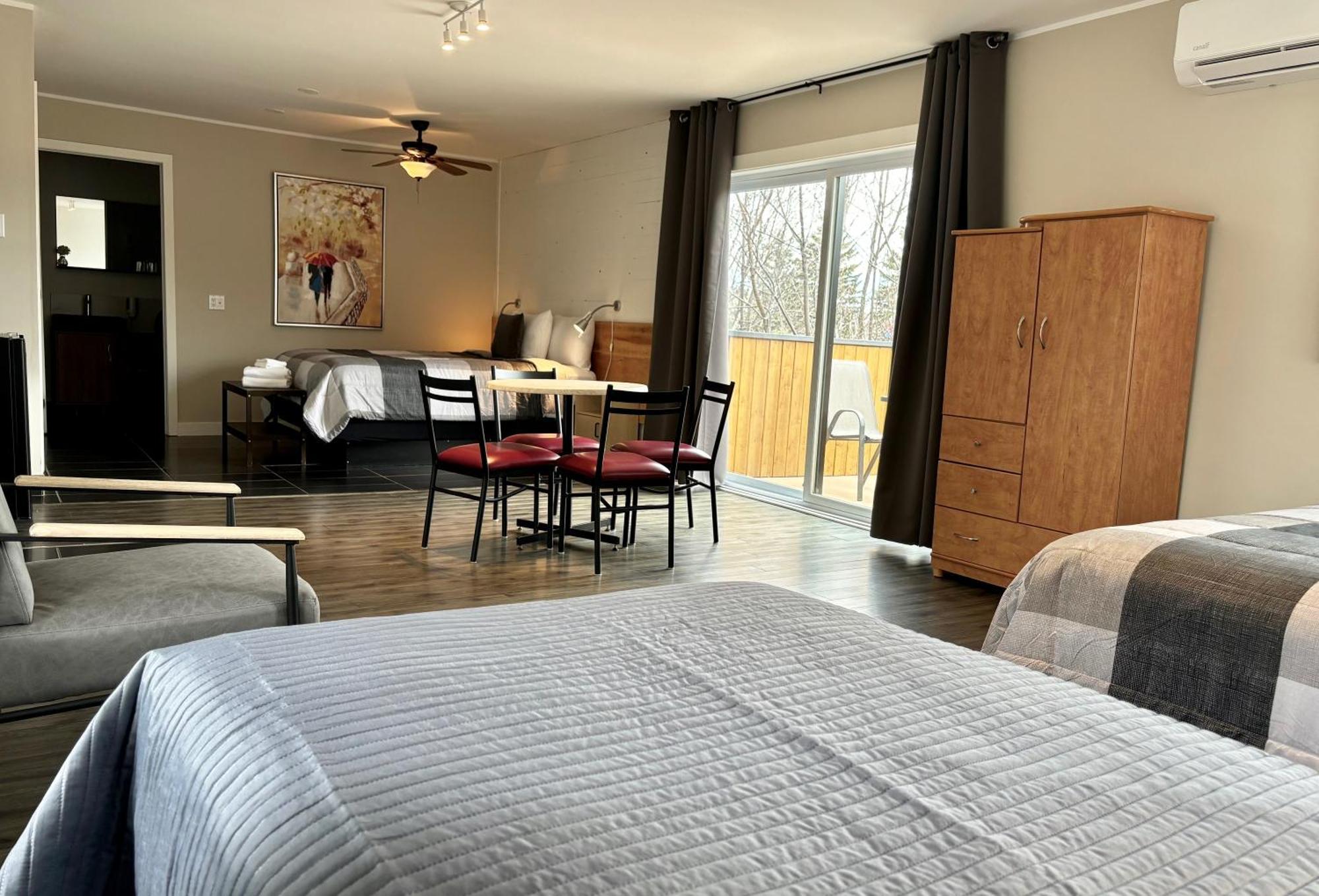 Motel Boutique Hygge ベー・サン・ポール エクステリア 写真